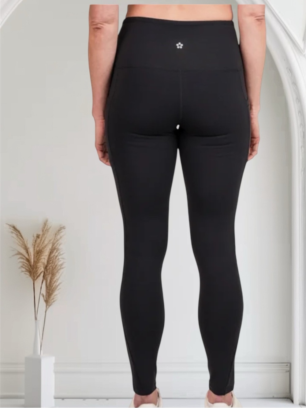 Tuff Athletics  High waisted Leggings with pockets